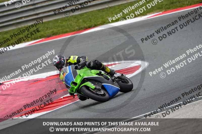 cadwell no limits trackday;cadwell park;cadwell park photographs;cadwell trackday photographs;enduro digital images;event digital images;eventdigitalimages;navarra;no limits trackdays;peter wileman photography;racing digital images;trackday digital images;trackday photos